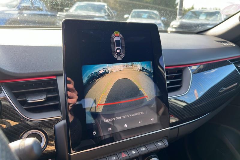 Renault Arkana 145 E-Tech Rs Line