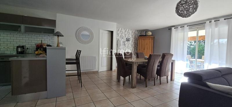 Maison - 101 m² - 5 pièces