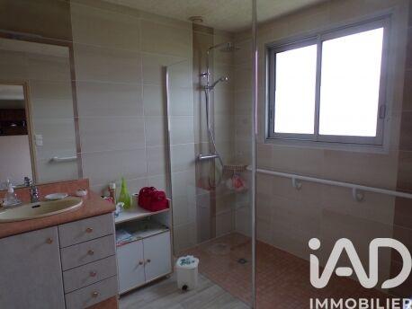 Maison - 104 m² - 4 pièces