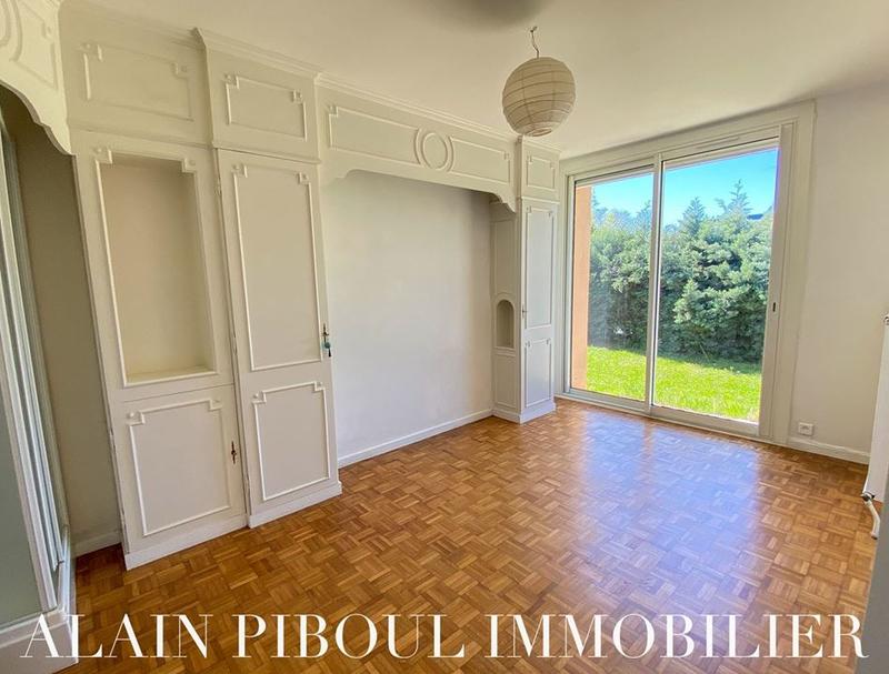 Maison traditionnelle - 103 m² - 5 pièces