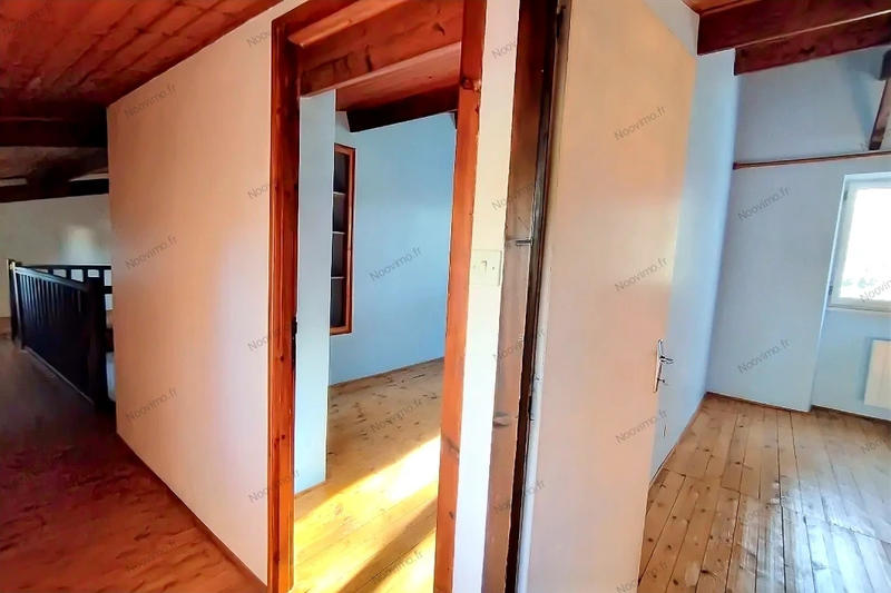 Maison - 176 m² - 7 pièces