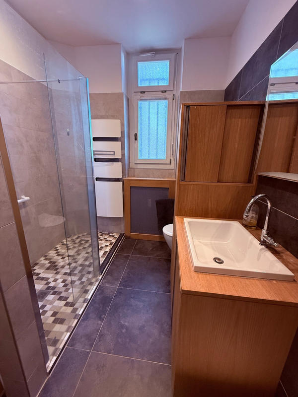 Appartement - 180 m² - 6 pièces