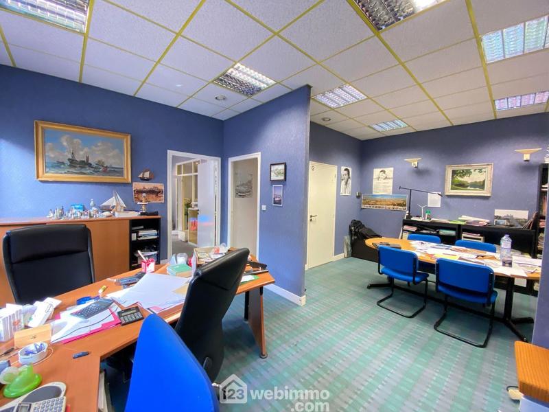 Appartement - 163 m² - 6 pièces