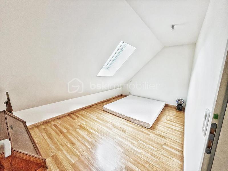 Maison - 135 m² - 6 pièces