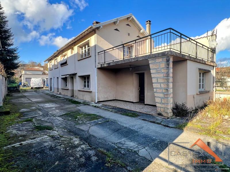 Maison - 187 m² - 7 pièces