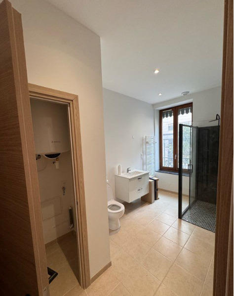 Appartement - 79 m² - 4 pièces