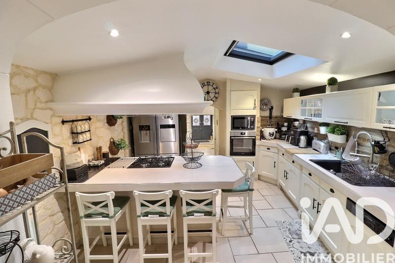 Maison - 123 m² - 4 pièces