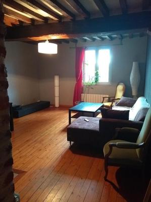 Appartement - 75 m² - 3 pièces