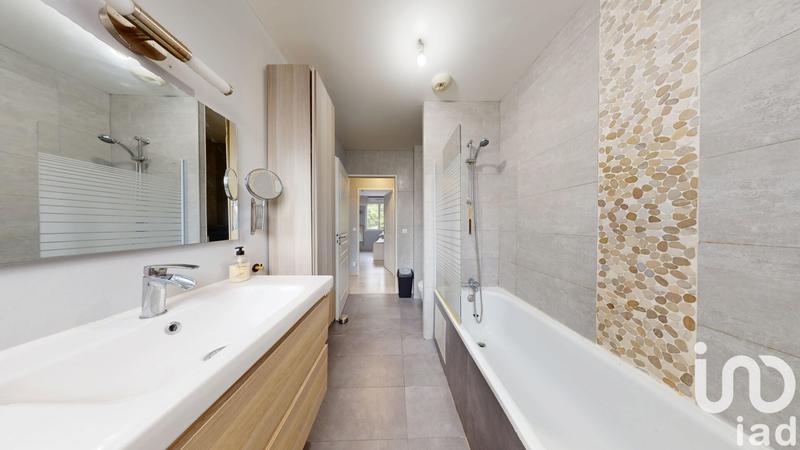 Maison - 78 m² - 4 pièces