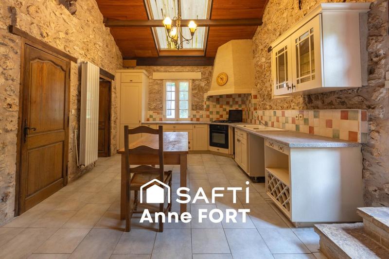 Maison - 138 m² - 5 pièces