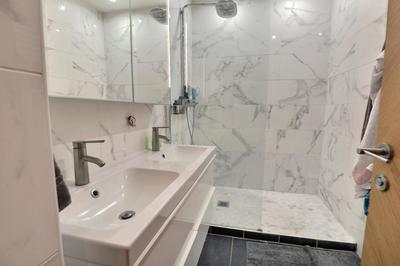 Appartement - 100 m² - 4 pièces