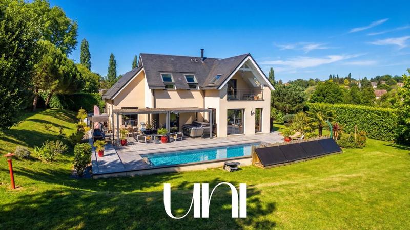 Maison - 157 m² - 4 pièces