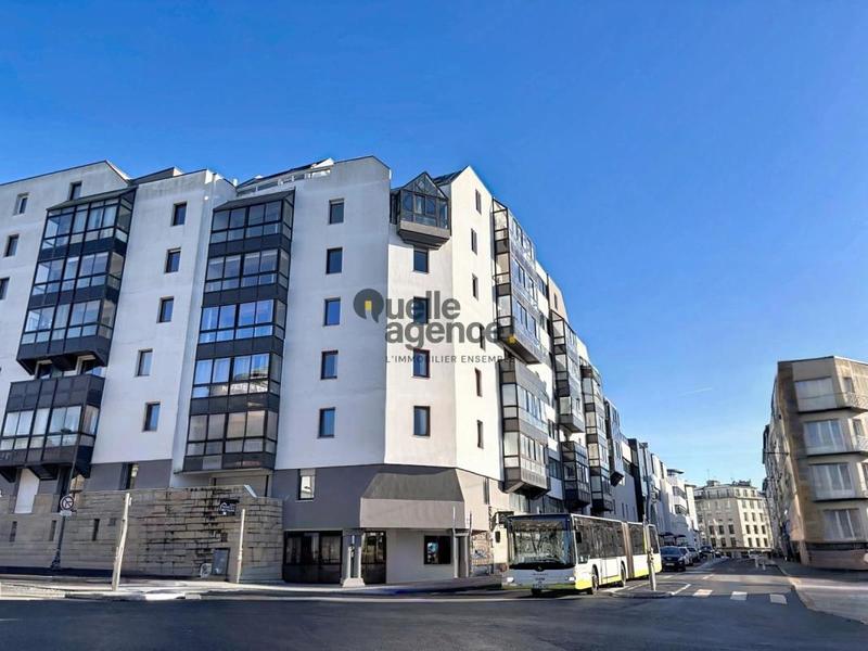 Appartement - 258 m² - 7 pièces