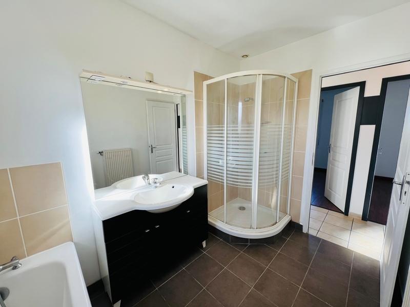 Maison - 84 m² - 4 pièces