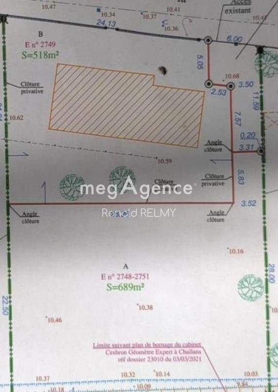 Terrain constructible - 745 m²