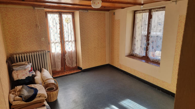 Maison de village - 109 m² - 7 pièces