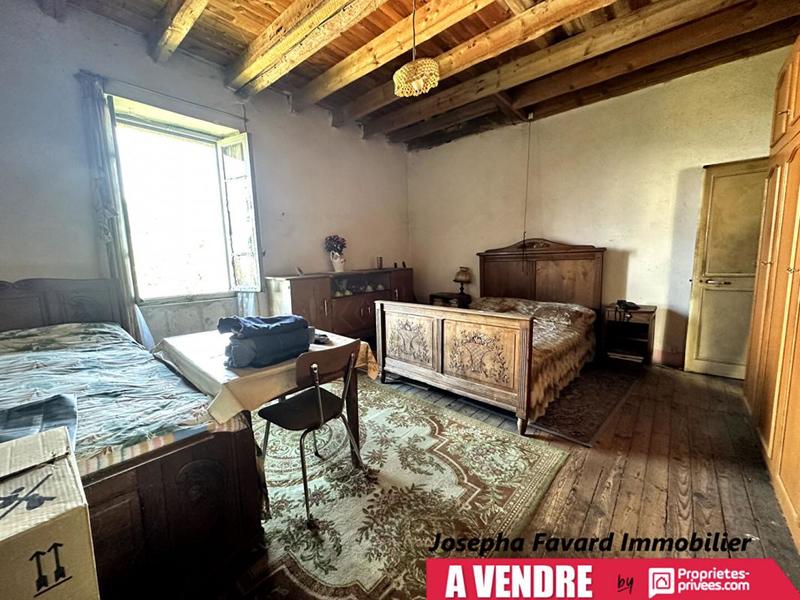 Maison - 192 m² - 5 pièces