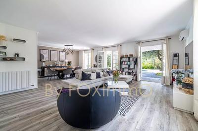 Maison - 190 m² - 7 pièces