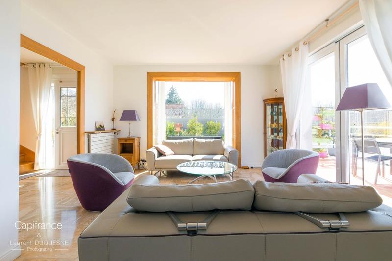 Maison - 200 m² - 8 pièces