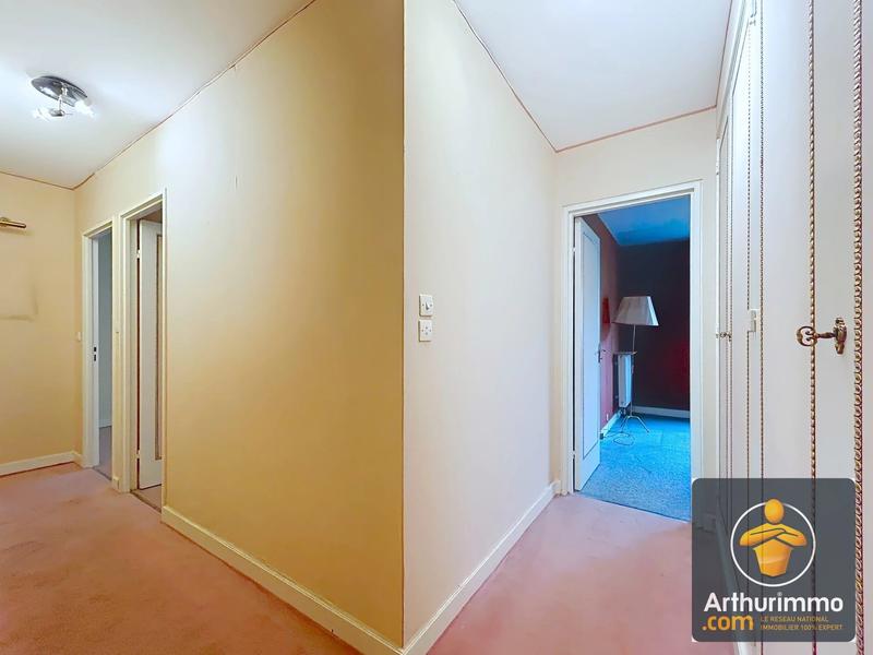 Appartement - 104 m² - 5 pièces