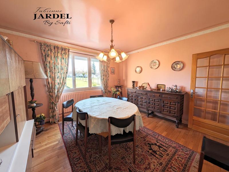 Maison - 162 m² - 6 pièces