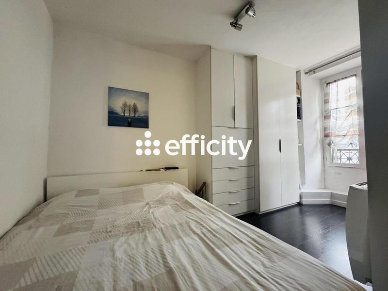 Appartement ancien - 35 m² - 2 pièces