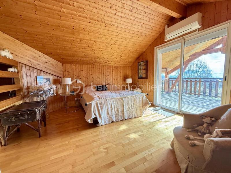 Maison - 152 m² - 5 pièces