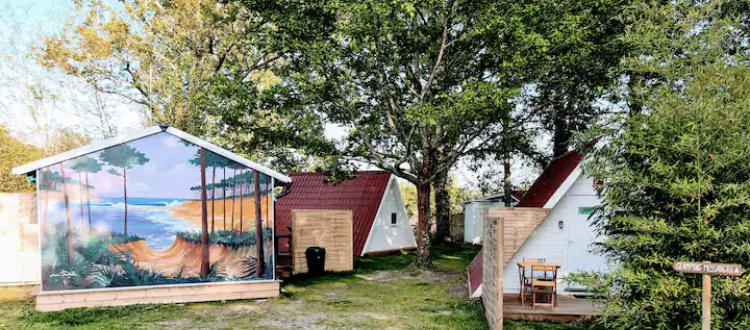 Propriété - 320 m² - 10 pièces