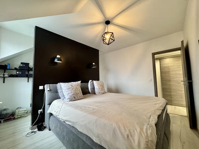 Maison - 104 m² - 4 pièces