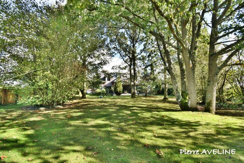 Maison - 276 m² - 7 pièces