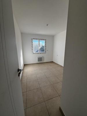 Villa - 85 m² - 4 pièces