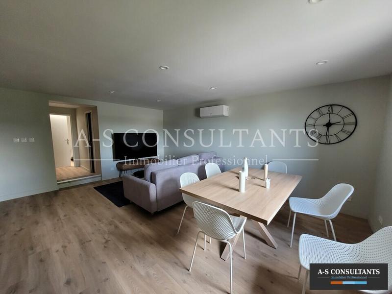 Local d'activité / Entrepôt - 560 m²