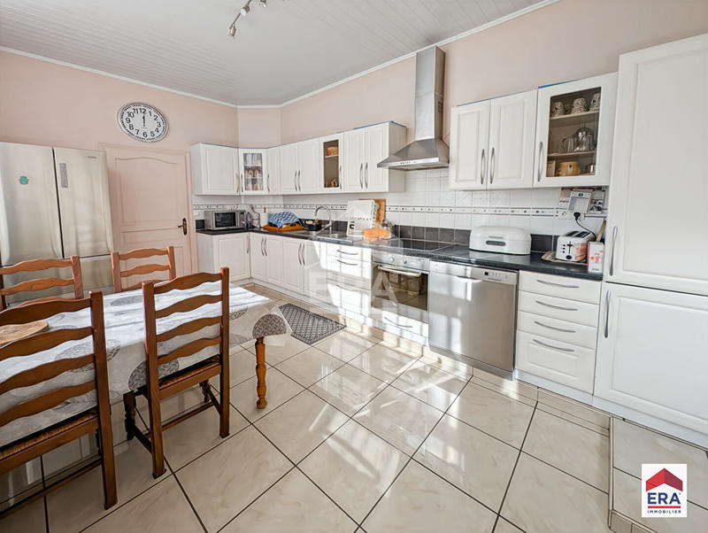 Maison - 170 m² - 5 pièces