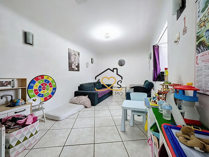 Maison - 135 m² - 6 pièces