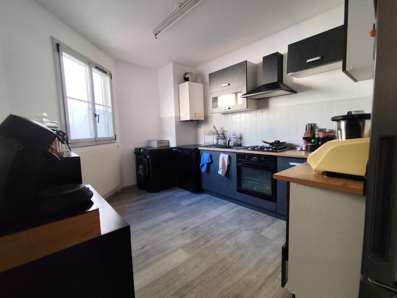 Appartement - 82 m² - 4 pièces