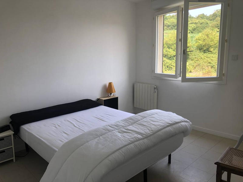 Appartement - 102 m² - 6 pièces