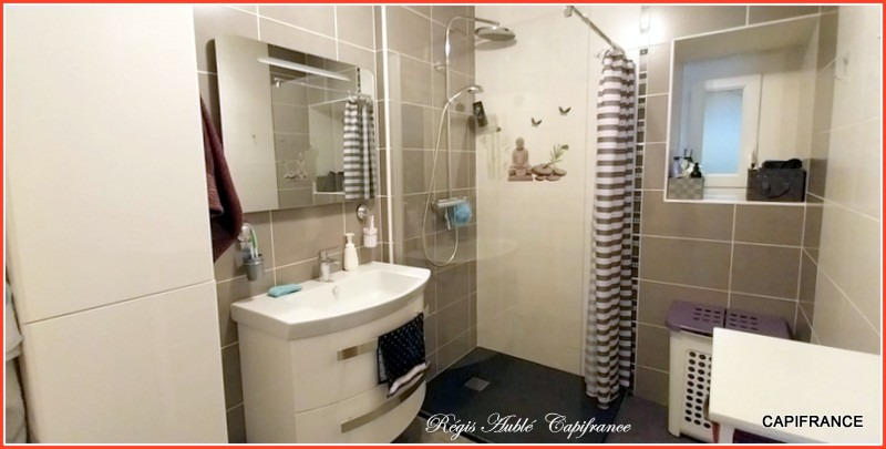 Maison en pierre - 136 m² - 6 pièces