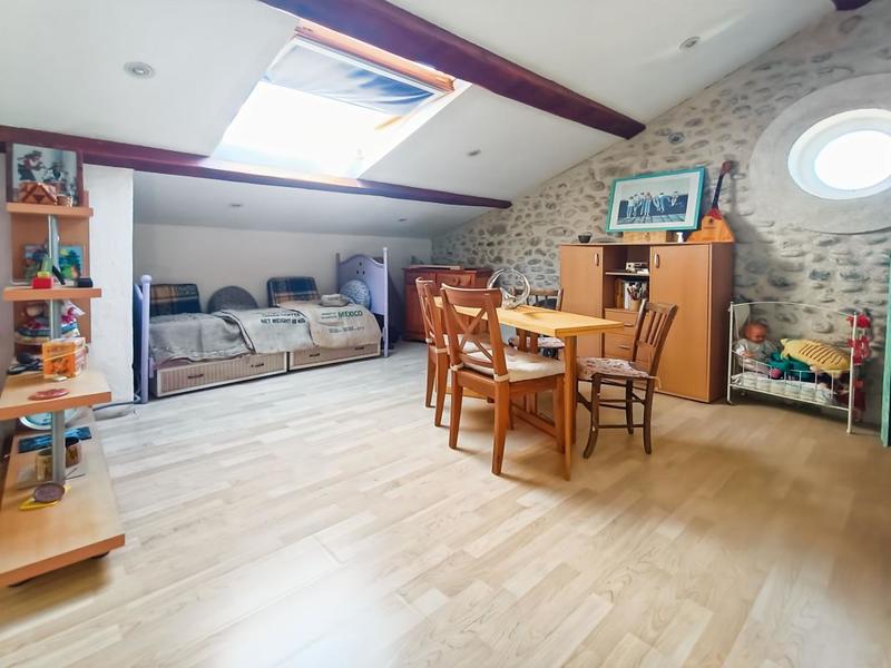 Maison de village - 152 m² - 5 pièces