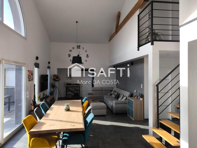 Maison - 135 m² - 6 pièces