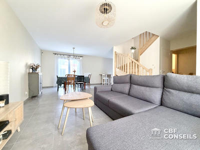 Maison - 118 m² - 6 pièces