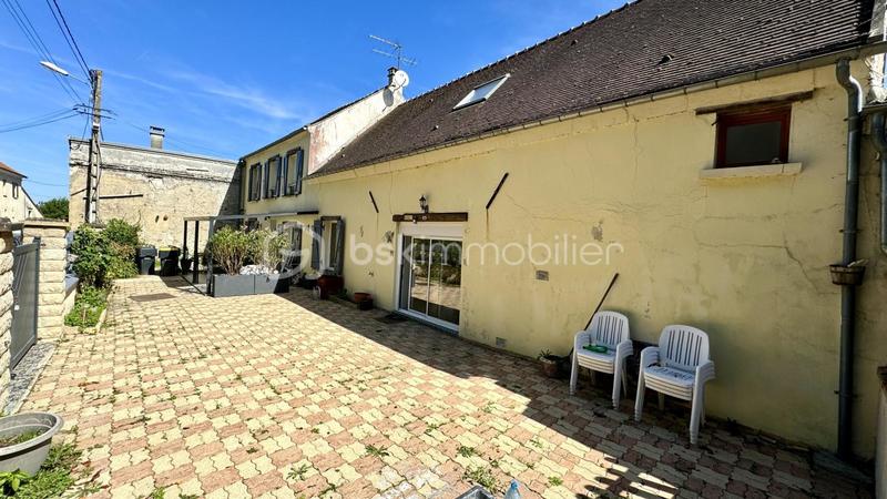 Maison ancienne - 268 m² - 12 pièces