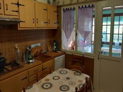 Maison - 85 m² - 6 pièces