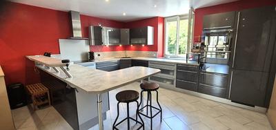 Maison - 122 m² - 5 pièces