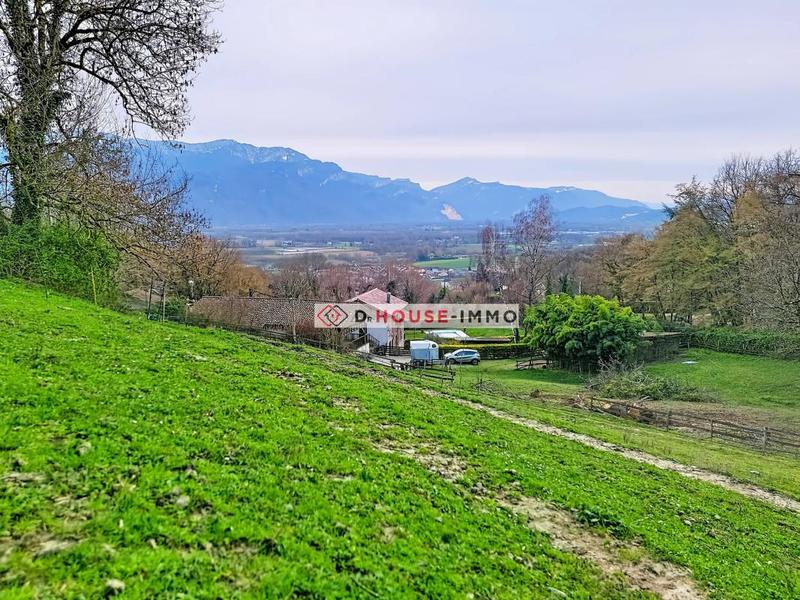 Propriété - 300 m² - 8 pièces