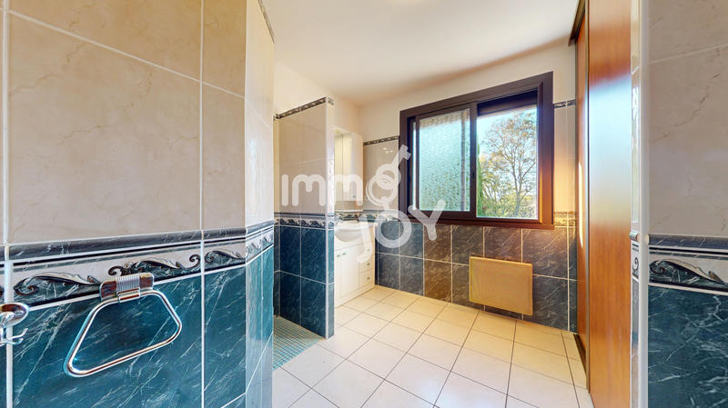 Maison - 131 m² - 5 pièces