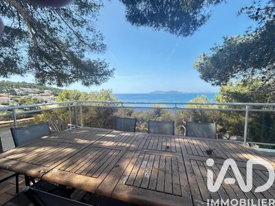 Maison - 133 m² - 5 pièces