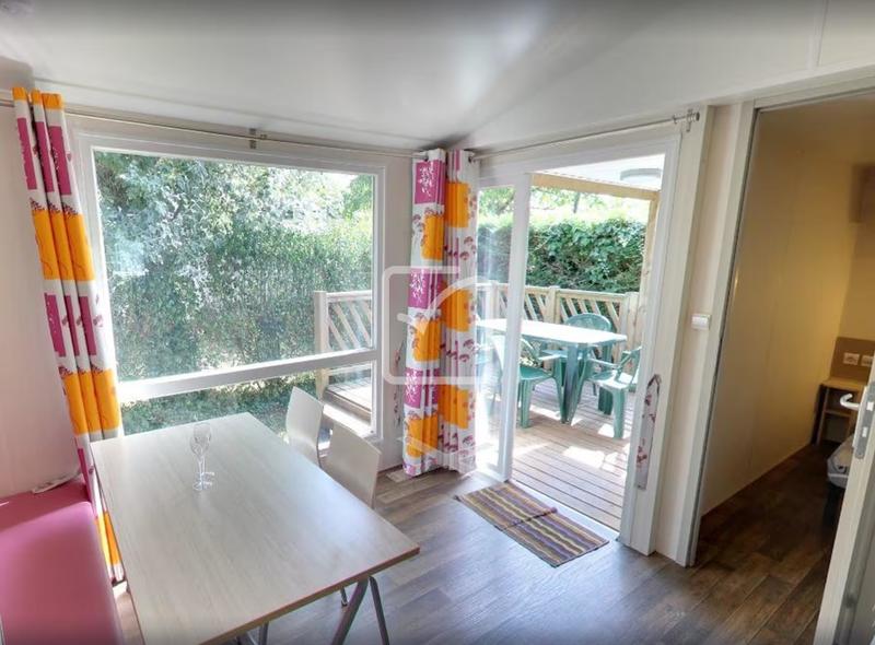 Local commercial - 35 719 m²