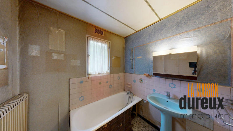 Maison - 107 m² - 5 pièces