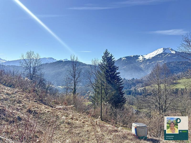 Terrain constructible - 1 946 m²