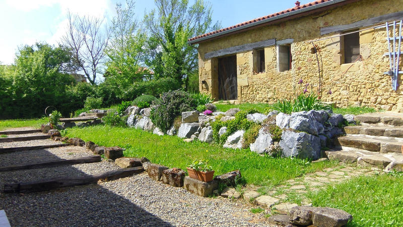 Maison - 187 m² - 6 pièces